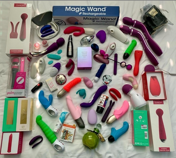 MedAmour's Spring Sample Sale